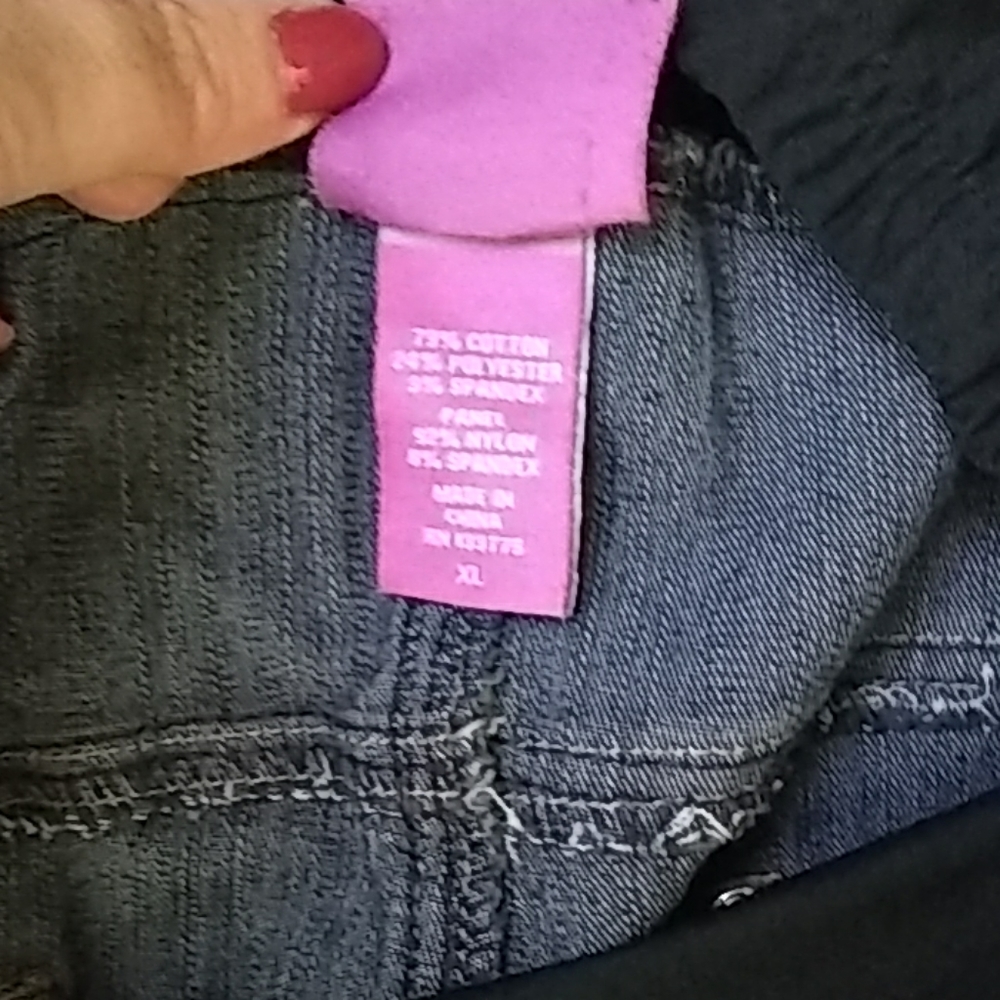 Dark wash maternity jeans - Picture 5 of 5